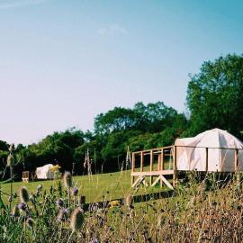 Knoll View Glamping Tent, хотел в Draycott