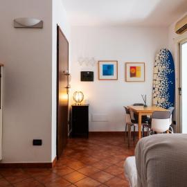 Via Cagliari 1480，拉卡勒塔的飯店