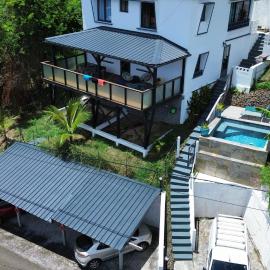 Villa T4 avec piscine, 6 à 8 personnes, Hotel in Schœlcher