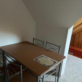 Kőrisfa Csárda magánszállás, hotel in Nagykőrös