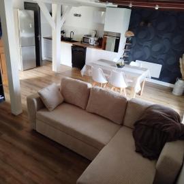 Appartement cosy et relooké, Hotel in Saujon