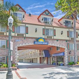 Days Inn by Wyndham Los Angeles LAX South Bay Beach City LA, хотел в Лоундейл