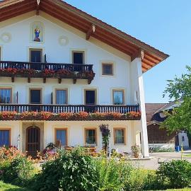 Hofbauer, hotel u gradu Zebruk