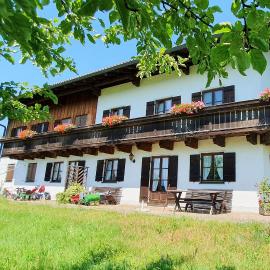 Hechlhof, hotel v destinaci Seeon-Seebruck