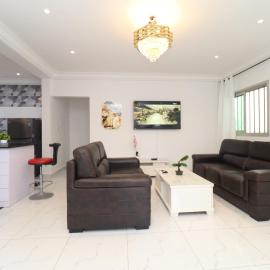 AfriqPnB VC Appart situé à Kribi Mboamanga avec Piscine et bord de mer