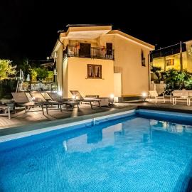 Cerchia Apartments, hotel in Corbara