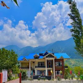 ROYALE PEAKS Sonamarg rd, hotel v mestu Sonāmarg