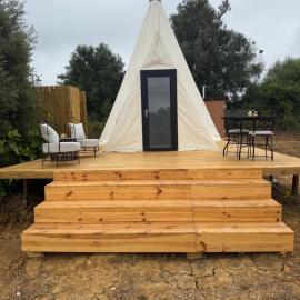 Luxury Bedouin Tent、アルジェズールのホテル