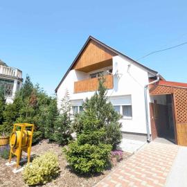 Holiday home in Balatonfenyves 54592