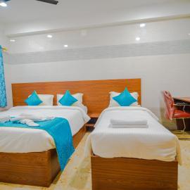 Hotel Mirka Plaza, готель у місті Бхубанешвар