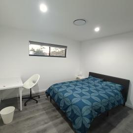 Queen Room in Spacious, Modern House - NR3, hotel di Guildford