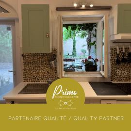Côté Jardin - Studio voûté by PRIM0 C0NCIERGERIE, hotell i Aubière