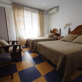 Hostal Restaurante la Trucha, hotel Benaventében