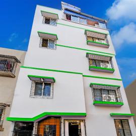 Hotel Dream Star Near Ruby Hospital, hotel em Calcutá