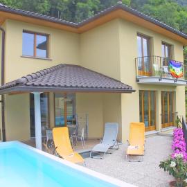 Casa Luna by HolAp SA