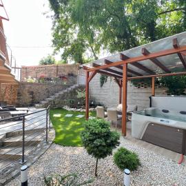 VIP Home vendégház Miskolctapolca, hotel in Miskolctapolca