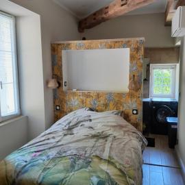 Les Bruneilles, hotel i Dracy-le-Fort