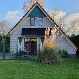 Ferienhaus Strandnah, Hotel in Breskens