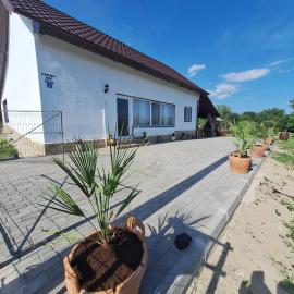 Casuta din Deal, hotel em Vaideeni