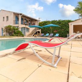 Beautiful Home In Lauris With Wifi