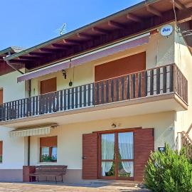 Casa Davide, ξενοδοχείο στο Lamon