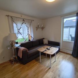 Tween house with terasse, hotel en Lii
