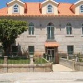 Hotel Portas Do Dao, hotell i Penalva do Castelo