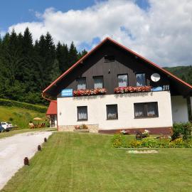 Penzion Hainiš, hotel in Janske Lazne