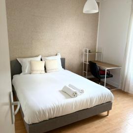 Casa Thiaza - Close to Orly - 6 people - 3 bedrooms, hotel em Thiais