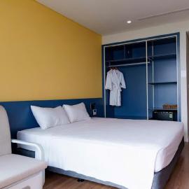 The Warmly Home โรงแรมในNam Khê