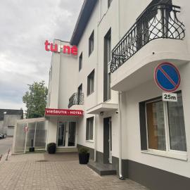 Turnė, hotel din Šiauliai