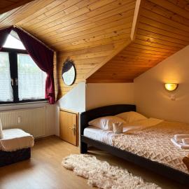 Alpine Sun apartment, hotel na Kranjskoj Gori