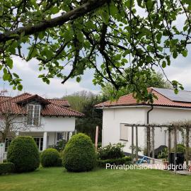 Privatpension Waldbröl โรงแรมในวาล์ดโบรล