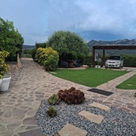 Casa Marta, hotelli kohteessa Enas