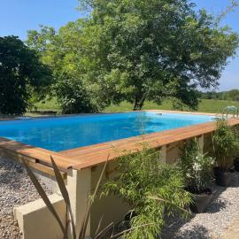 Maison de campagne / piscine privée, hotel Villeréal városában