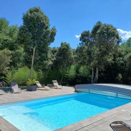 Domaine Chante-Cevennes, hotel v destinaci Frouzet