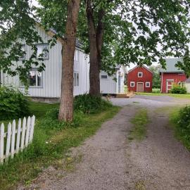 Flekkan gård, hotel a Kleiv