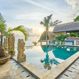 Viesnīca Onlyou Villas pilsētā Ameda