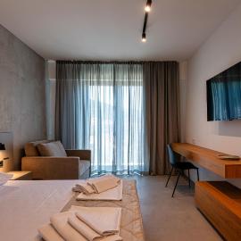 Lucciola Boutique Rooms, hotel a Budva