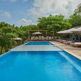 Blue Apple Beach, hotel in Tierra Bomba