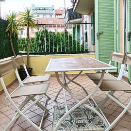 L'alcova del Mare, hotell i Alassio