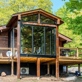 Muskoka Lakeview Cottage - Pier 100 #40, hotel Port Carlingban