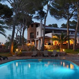 Villa Colina Ibiza, hotel in San Antonio