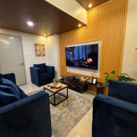 Skyview 2BR at Grass