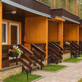Kemp Srdíčko, hotel v mestu Doksy