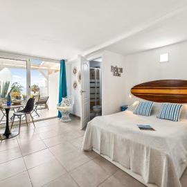La Santa - Casa Marosenia, hotel u gradu Güime