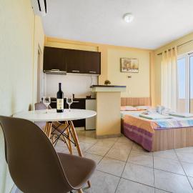 Apartment Dragicevic 5 with Garage
