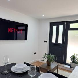 1 bedroom apartment - The Olive Tree