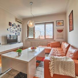 Main Street Sunshine 2 KING Bdr, hotell i Sofia