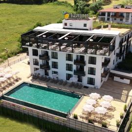Lemon Suites & Restaurant, hotell i Korucuk